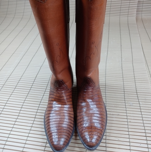 Black Jack Woman's brown Iguana lizard boots sz 4. 232pm - Picture 3 of 10